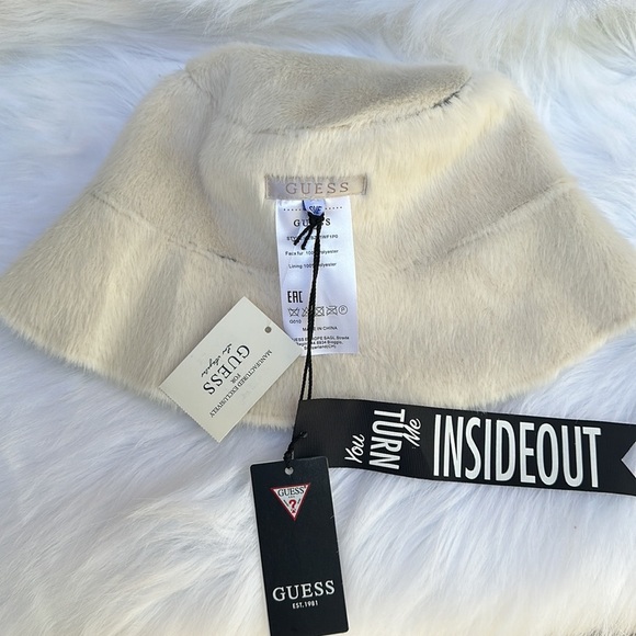 New GUESS Faux fur hat - Picture 10 of 10